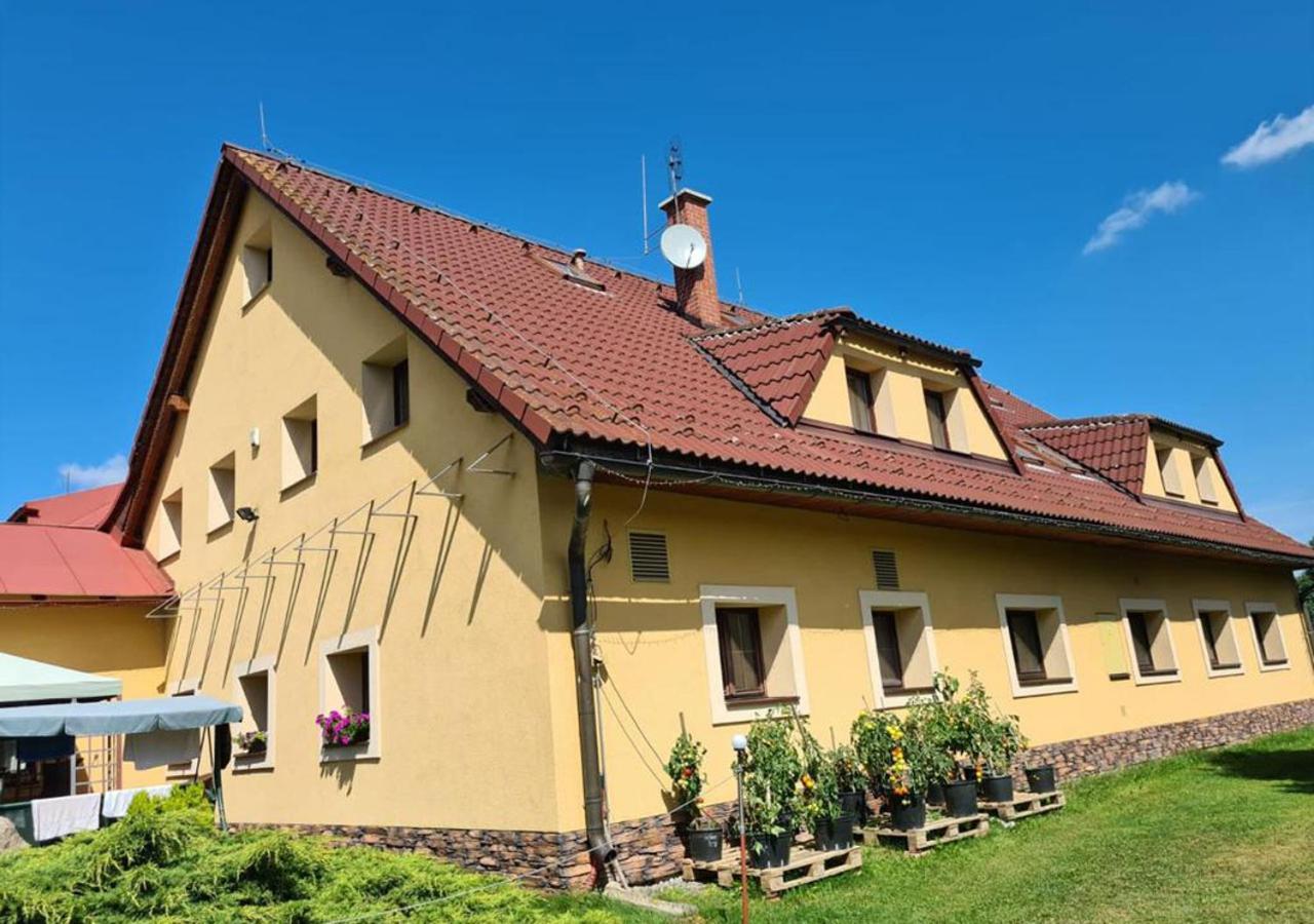 Rezidence Lipka Appartement Králíky Buitenkant foto