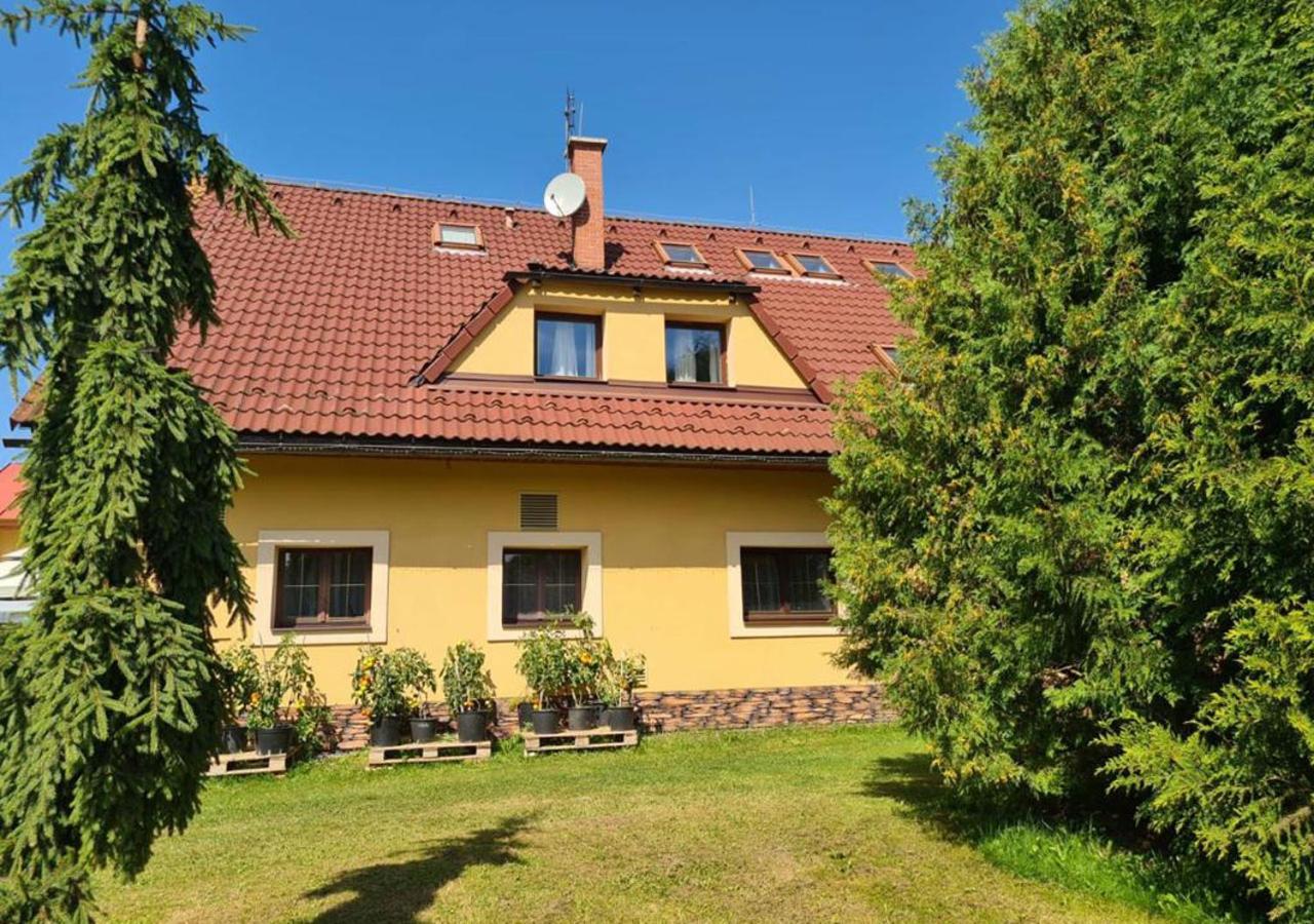 Rezidence Lipka Appartement Králíky Buitenkant foto